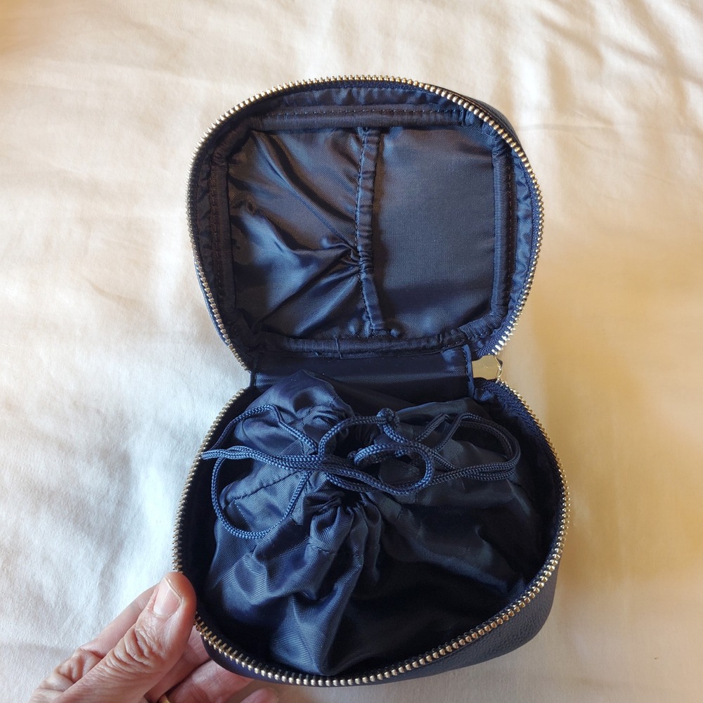 Mark and Graham Navy Blue Monogrammed Letter P Vegan Leather Jewelry Travel Case